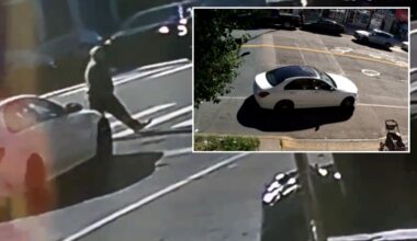 Two killed after 81-year-old Mercedes driver loses control in Bronx crash