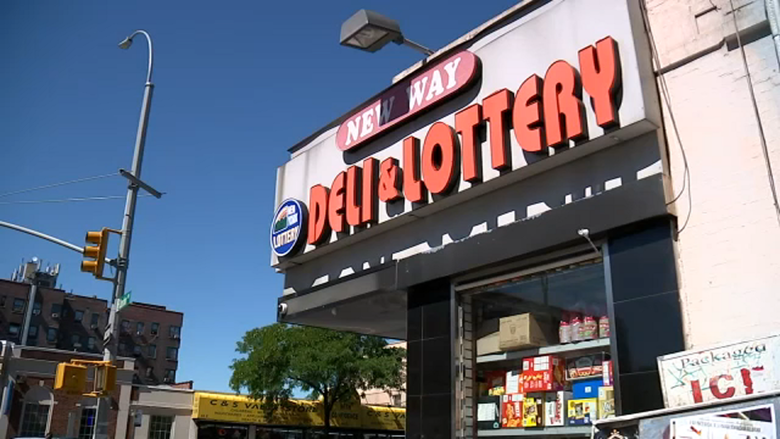 Bodega owners push to allow wine and liquor sales in New York City