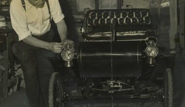 Historian preserves legacy of Bronx auto shop through Waldorf Astoria exhibit – Bronx Times