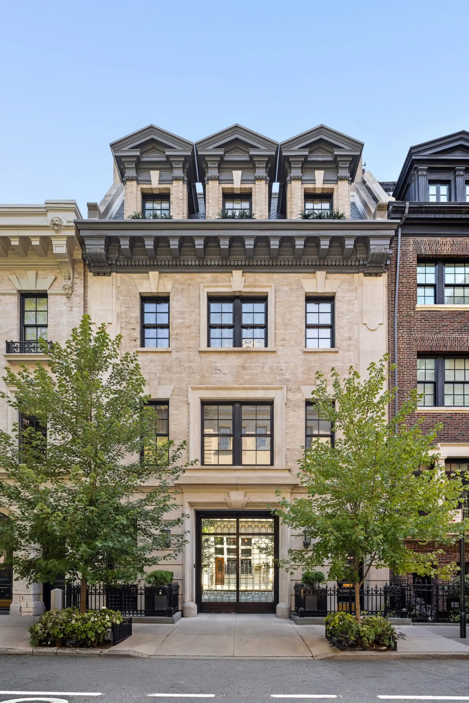 Former Morgan Stanley CEO lists UES townhouse for $80M Former Morgan Stanley CEO lists UES townhouse for $80M