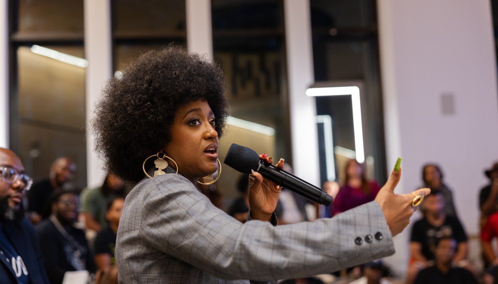 Books And Bars! Rapsody Links With Brooklyn Public Library