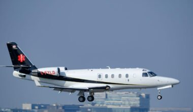 Boston-bound plane goes missing after 'losing contact' with FAA
