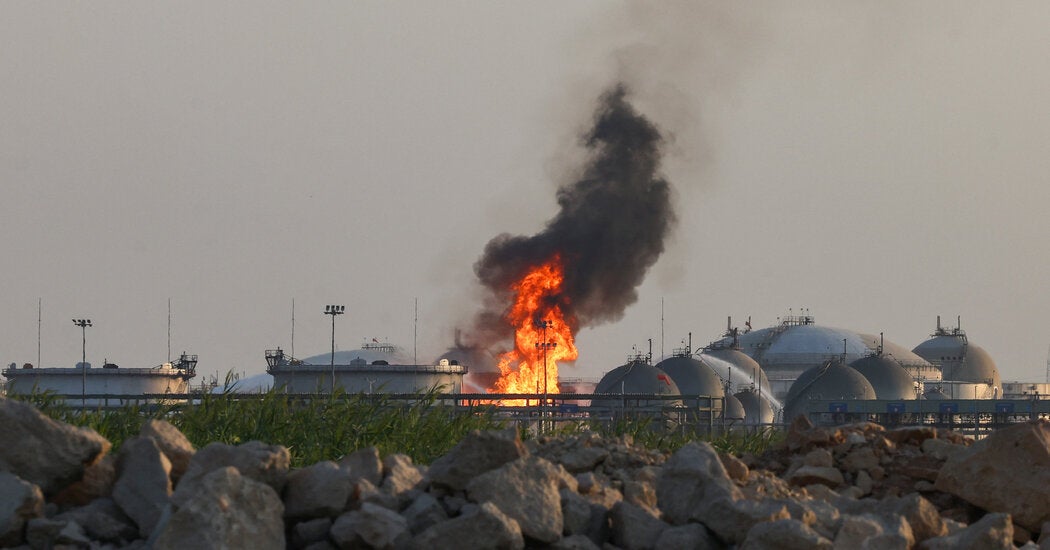 Houthis Claim Attack on Aramco as Yemen Conflict Escalates