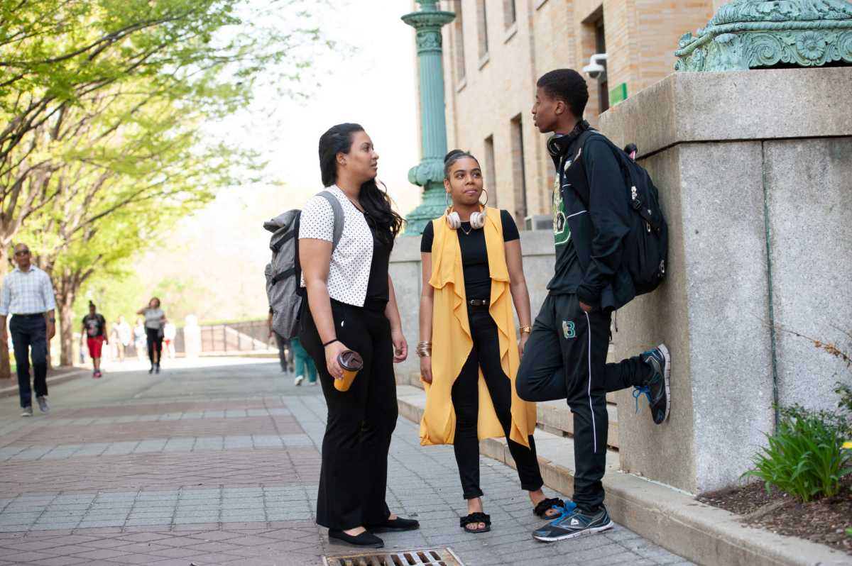 In the face of AI, free college expands in New York for adult learners