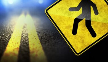 Woman, 68, seriously injured in SUV-pedestrian collision in Manhattan