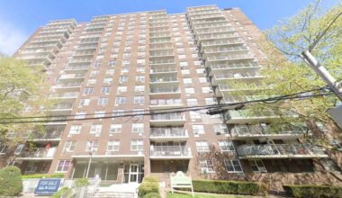 Woman plunges to death from Bronx balcony while holding five-month-old baby: cops