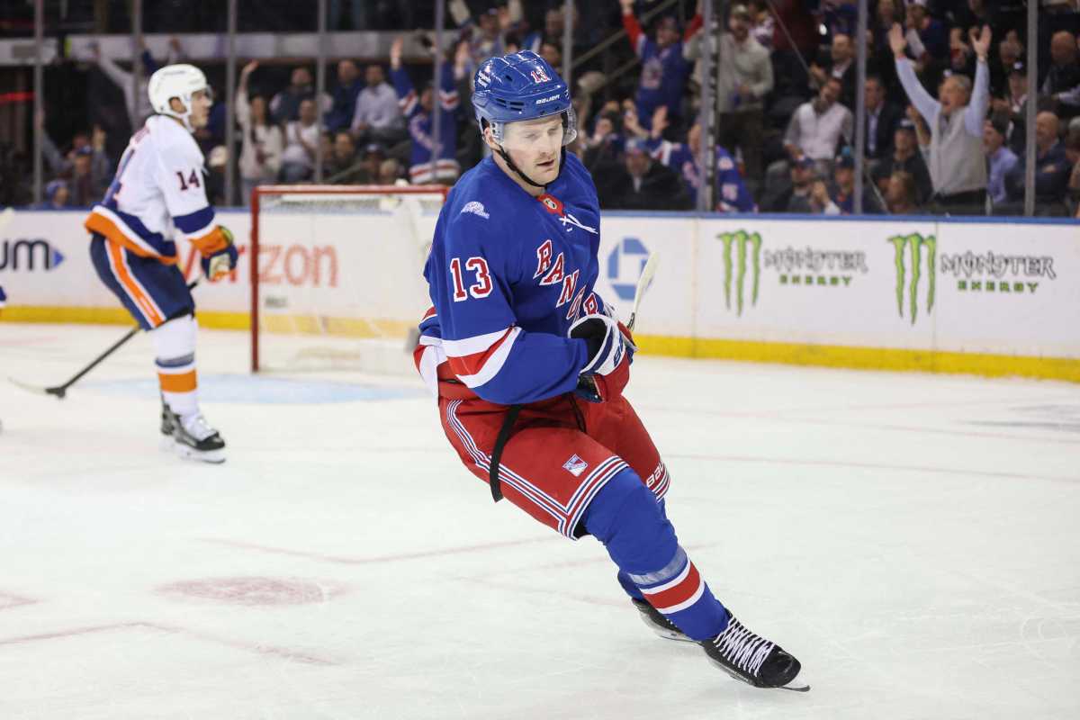 Lafreniere nabs hat trick, Bjorkstrand scores twice in Rangers’ 5-2 win over Islanders