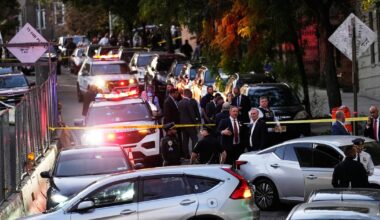 Immigration agents shoot a man during arrest in New York City - WSB-TV Channel 2