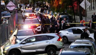 Immigration agents shoot a man during arrest in New York City