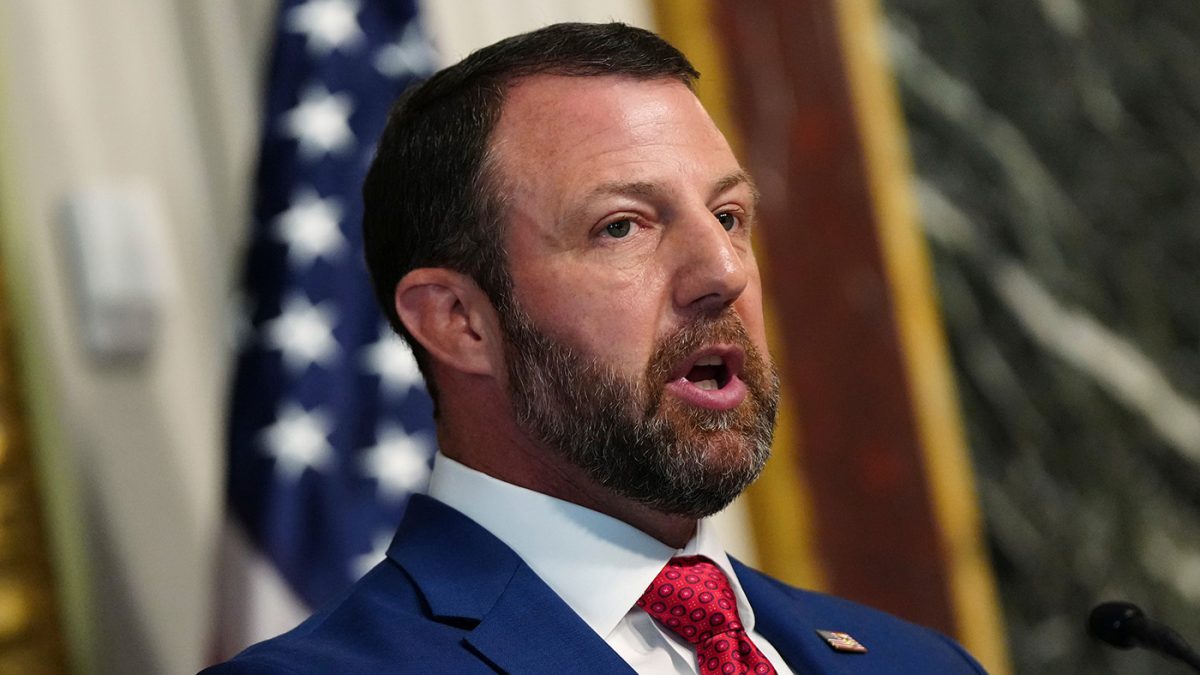 Mullin condemns sanctuary cities following ICE shooting in New York
