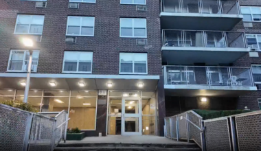 News 12 | Bronx | Woman Dead Baby Critically Injured After Apparent Fall From Terrace In Allerton