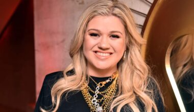 Kelly Clarkson Says Brooklyn Store Gave Her the ‘Pretty Woman’ Treatment