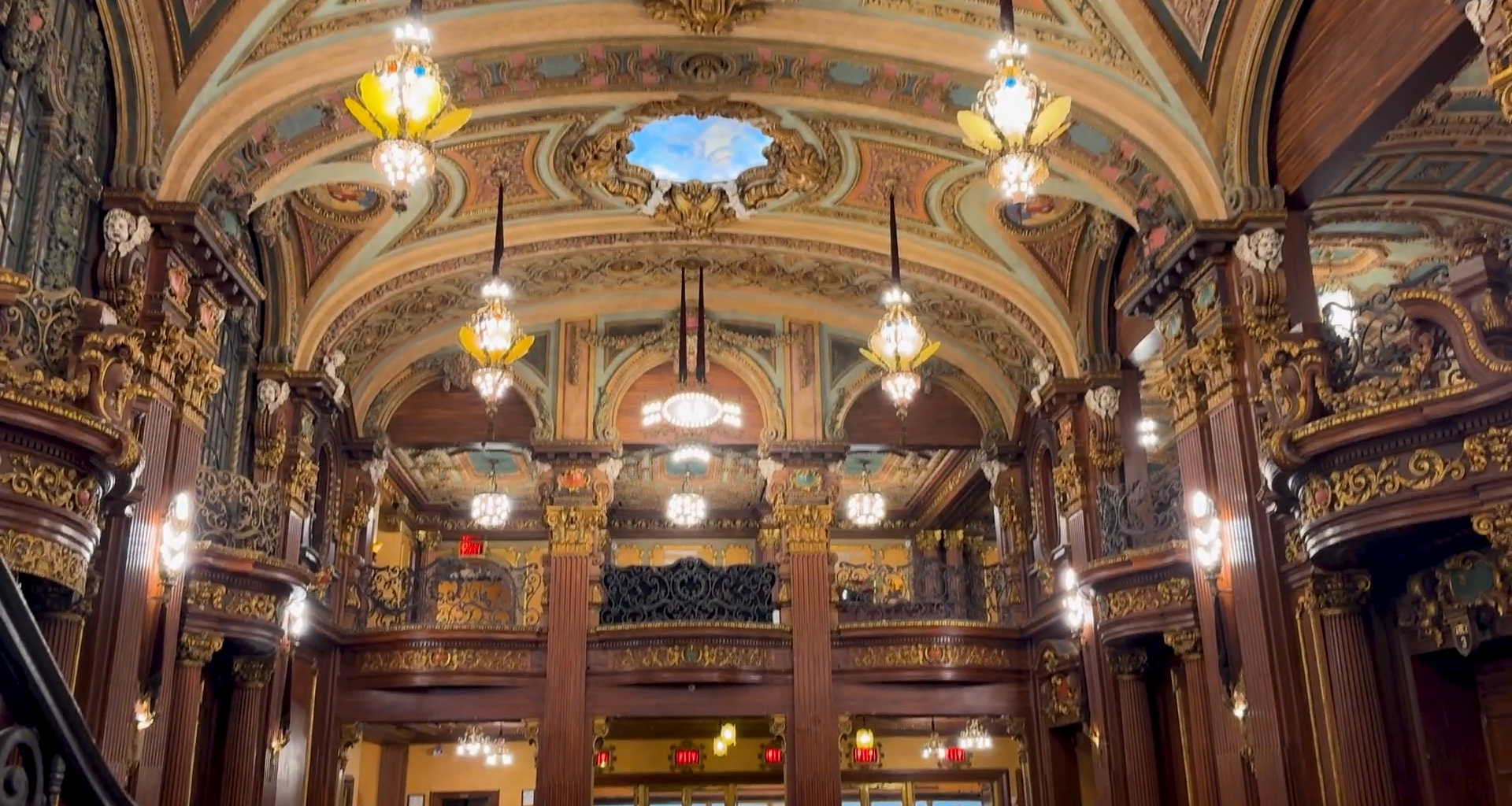 News 12 | Bronx | Historic Loews Paradise Theatre In The Bronx Set For Revival As Performing Arts Center