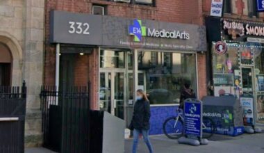 Manhattan neurologist charged with sexually abusing 2 patients, DA says