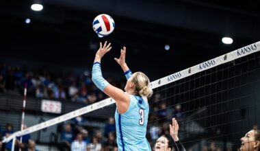 No. 17 Kansas Travels to Manhattan for Dillons Sunflower Showdown