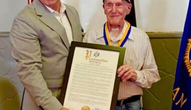 Veteran Receives Liberty Medal - Queens Gazette
