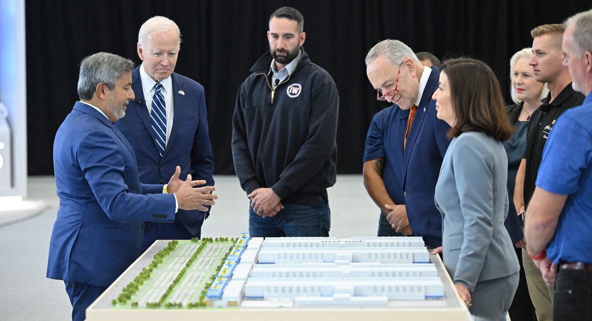 Hochul, Blakeman offer opposing visions for jobs to stem New York exodus