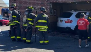 Car crashes into Queens pizzeria; 2 injured, FDNY says