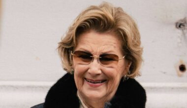 Queen Sonja reinvents herself after King Harald’s death in one striking image
