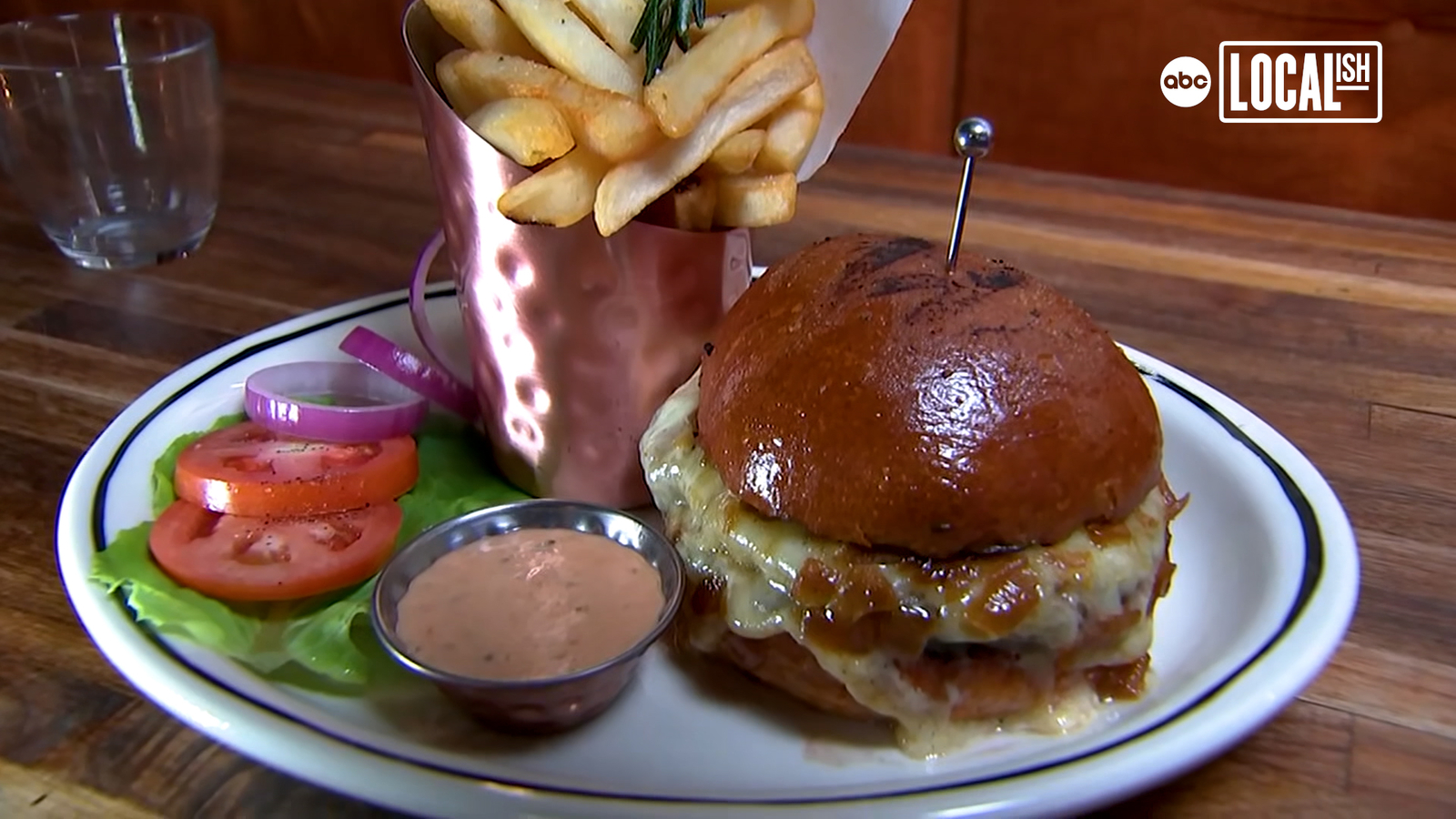 Cafe serves a taste of the south of France in lower Manhattan
