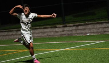 Dolphins Dominate St. Joseph’s Brooklyn in Skyline Victory