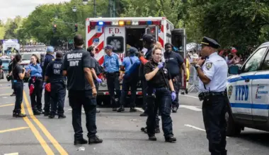 Police recruit from Brooklyn killed after crashing his motorcycle on Van Wyck Expressway in Briarwood: PBA – QNS