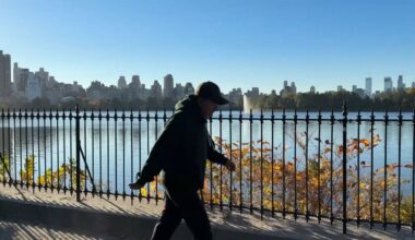90-year-old runner laces up for the New York City Marathon