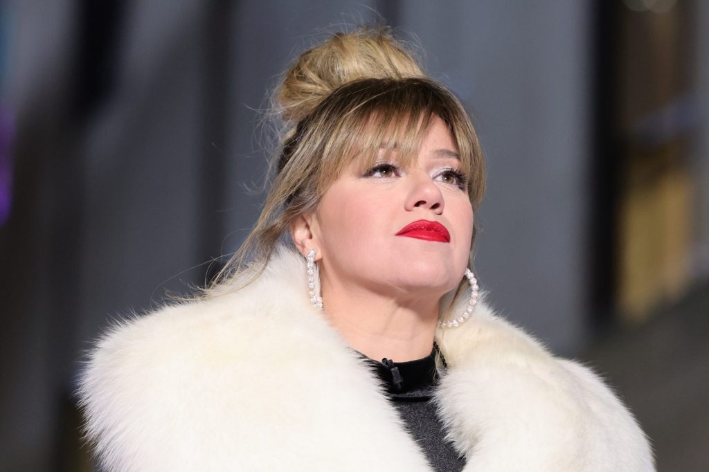 Kelly Clarkson Slams Brooklyn Store Over ‘Pretty Woman’ Snub