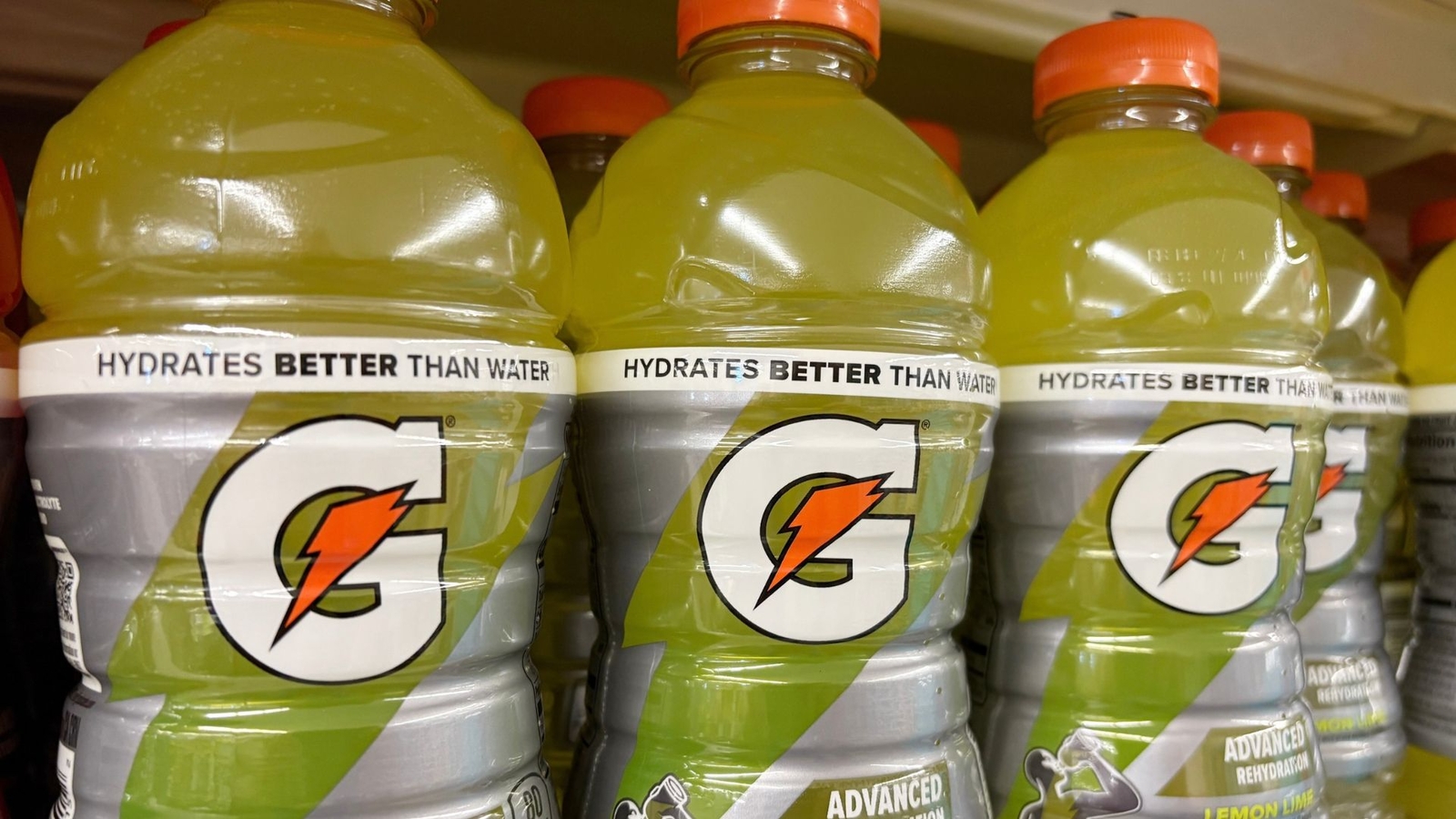 FDA recalls 122,000 cases of Gatorade over undeclared dyes