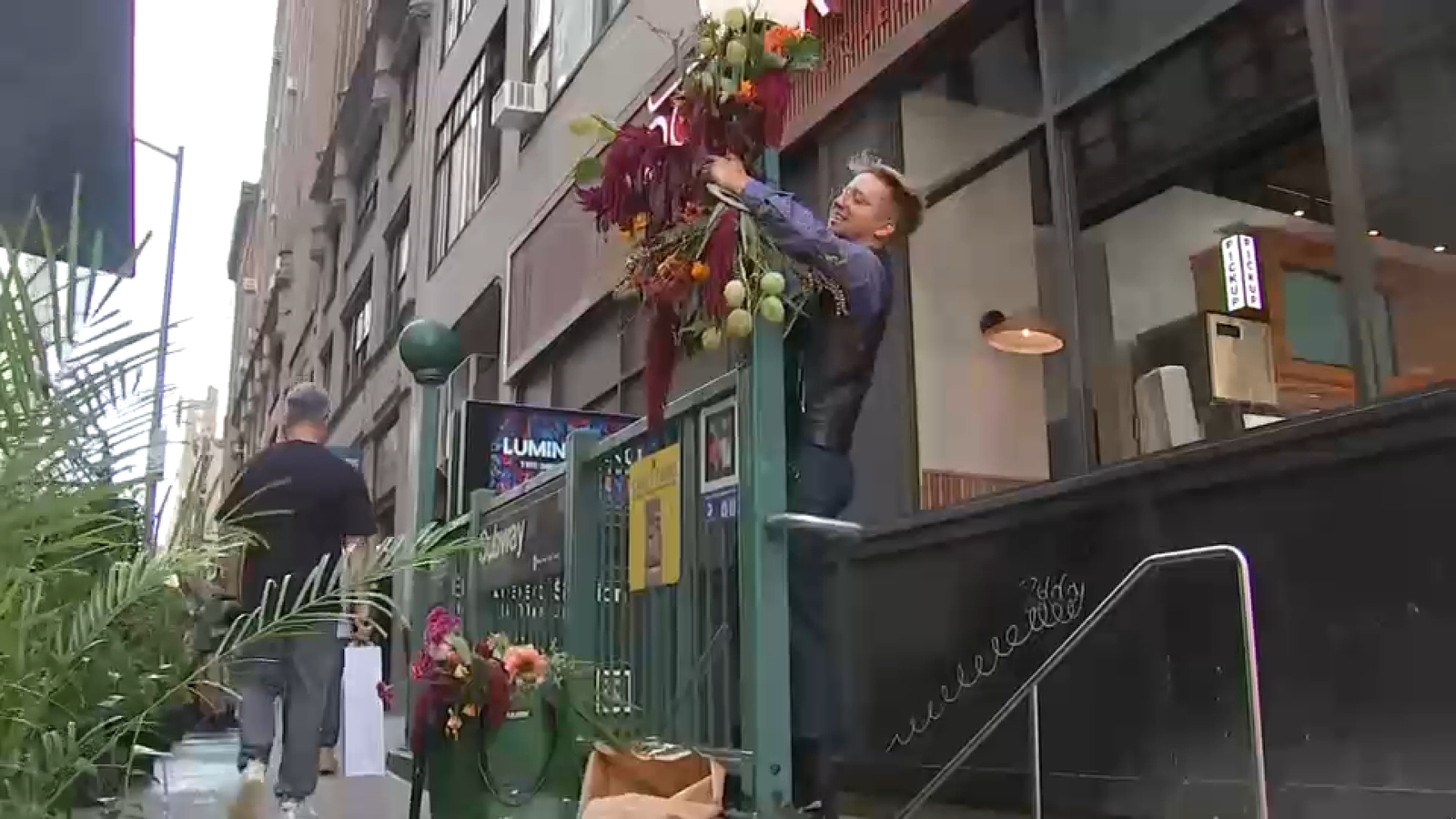 Sip N Bloom florist's 'Floral Graffiti' brightens NYC streets