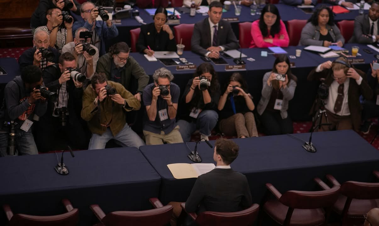 Jacob Coxon, a former researcher at Anthropic and OpenAI, testified before the City Council Monday, warning that the AI industry&rsquo;s current approach is &ldquo;extremely reckless.&rdquo;