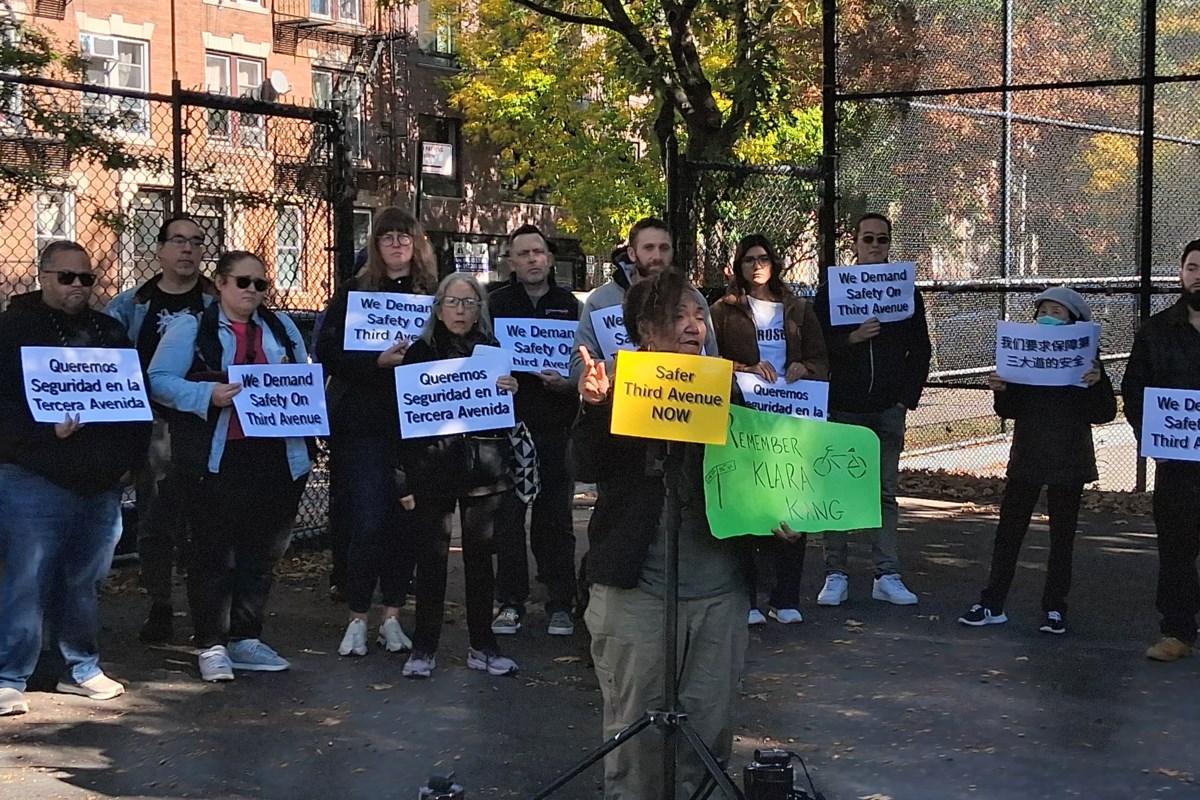 Sunset Park Community Rallies After Third Avenue Traffic Death
