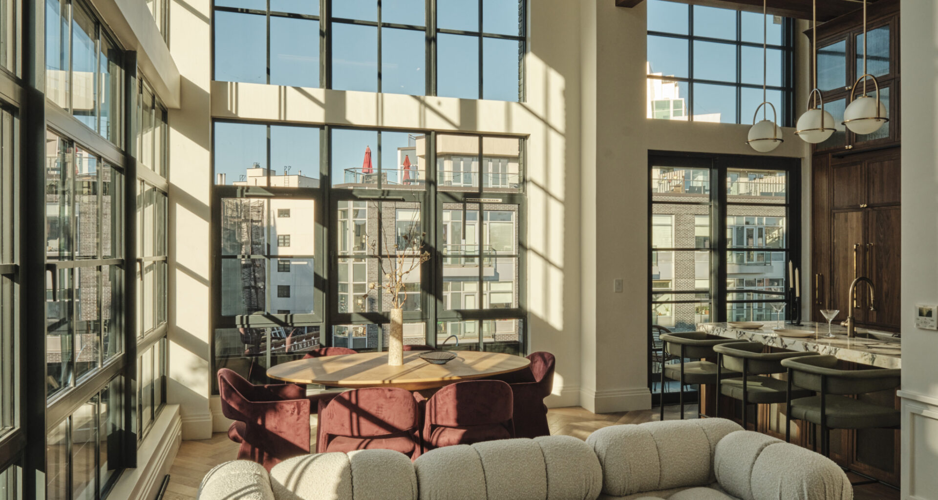 Williamsburg Duplex Draws From Brooklyn’s Industrial Past