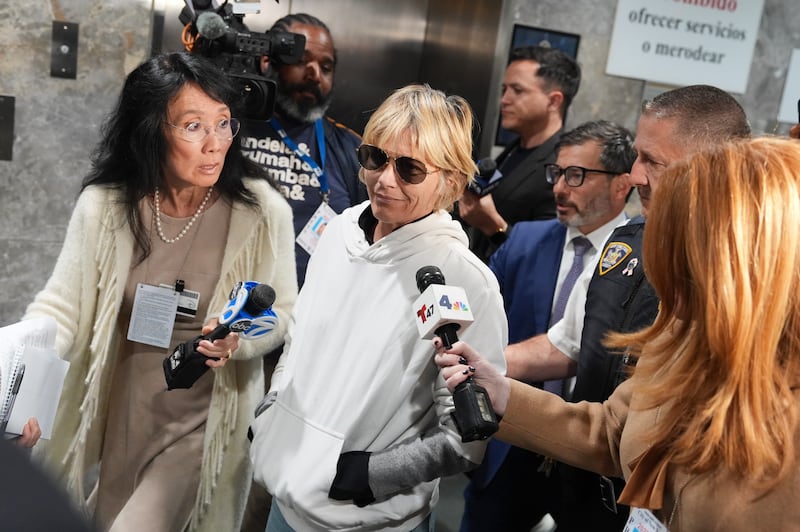 Selma Blair with reporters after leaving court. Photograph: Ryan Murphy/AP