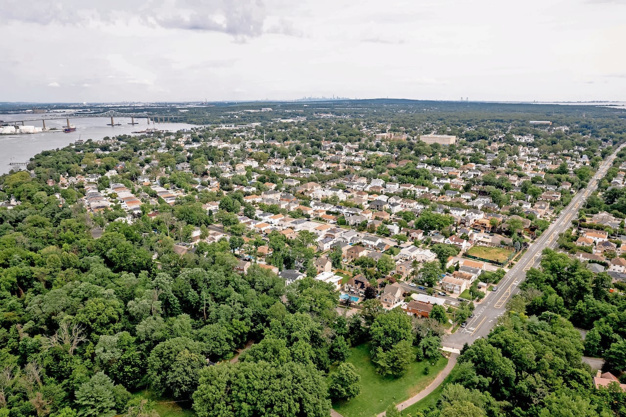 Here’s where NYC wants to build more housing in the coming years  The goal is 350,000 new homes across the five boroughs over five years; 6,520 of those are planned for the South Shore.