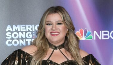 Kelly Clarkson Compares Brooklyn Store Experience to Famous Pretty Woman Scene