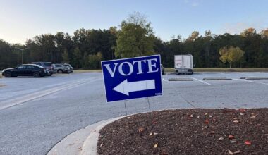 Poll: Hochul leads Blakeman by 12 points | New York