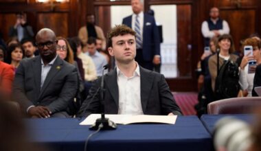 AI industry insiders voice alarms to NYC council as local governments take up safety concerns
