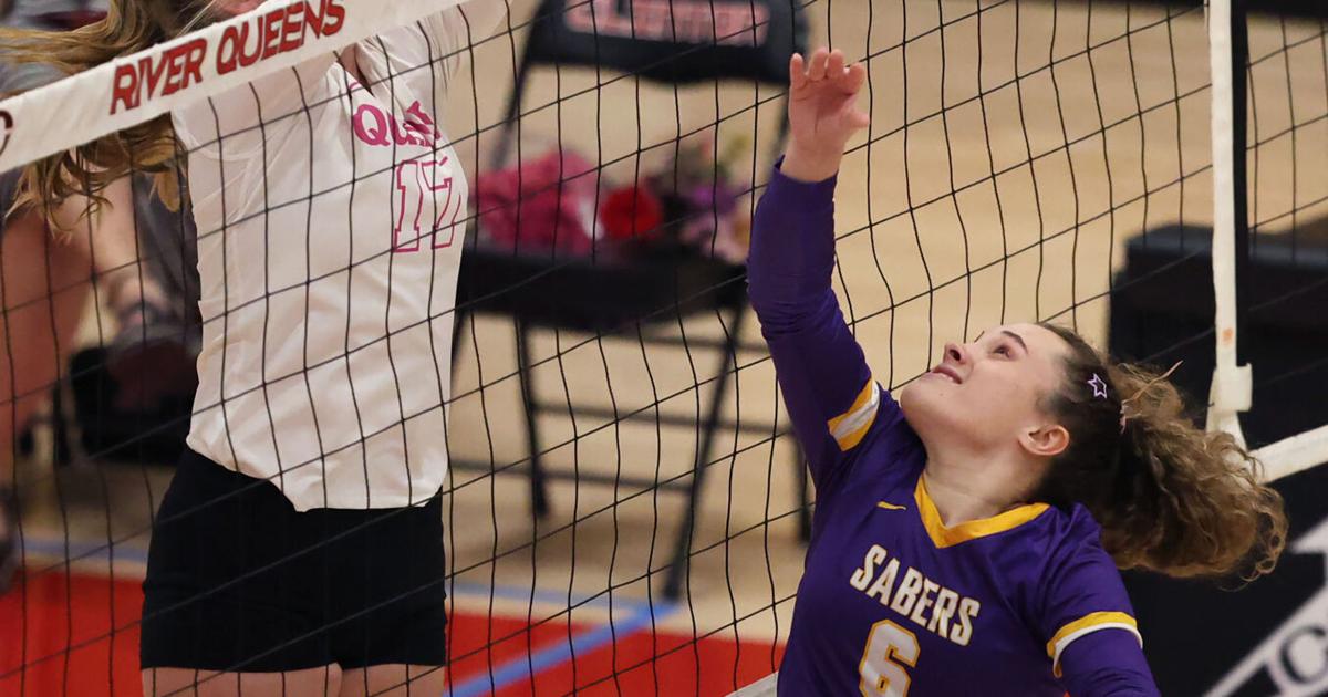 River Queens sweep Sabers in playoff preview | High School Sports