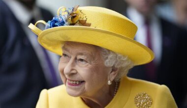 Queen Elizabeth's 'trusted' hairdresser reveals intimate details about royal's requests
