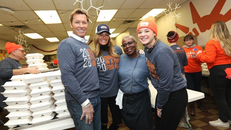 NEW YORK, NEW YORK - JANUARY 20: (L-R) Ron Duguay, Kelly Bensimon, Sheri Jefferson and Thadeus Ann Bensimon attend Food Bank For New York City's 'Done In A Day For MLK' Presented By Barilla on January 20, 2020 in New York City. (Photo by Rob Kim/Getty Images for Food Bank For New York City )