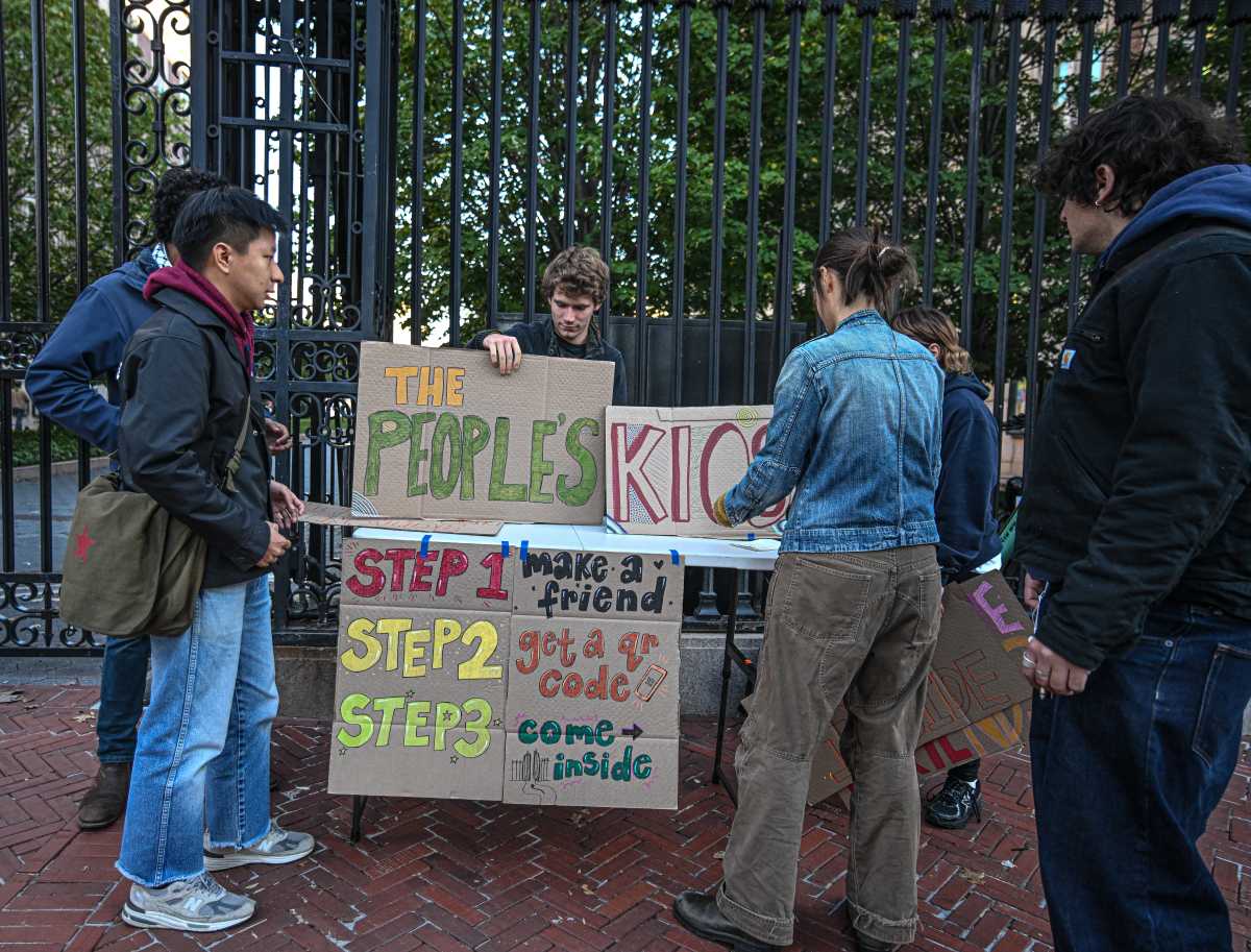 Columbia students find loophole to let public back on campus after three years