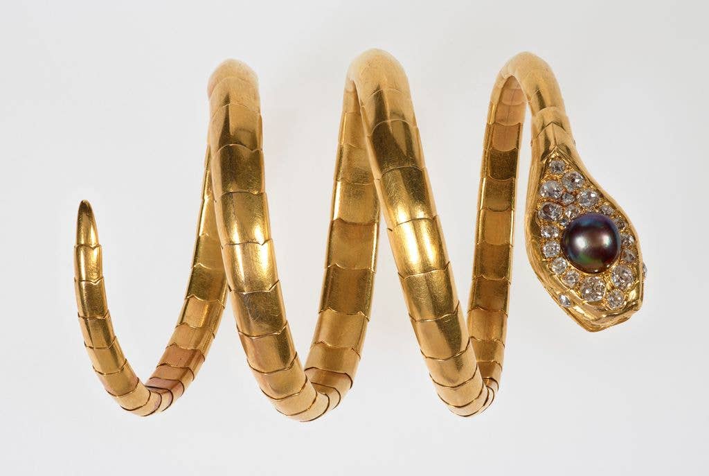 Queen Alexandra’s articulated serpent bracelet