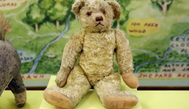 Manhattan borough president won't send Pooh and friends to UK