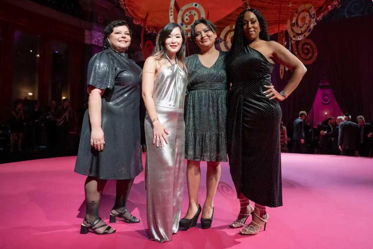 Pink Runway returns to Brooklyn Museum for 15th anniversary celebrating breast cancer survivors • Brooklyn Paper