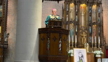 Bishop Brennan celebrates beatification of Fulton Sheen during mass in Forest Hills – QNS
