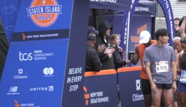 10,000 runners brave rain for Staten Island Half Marathon