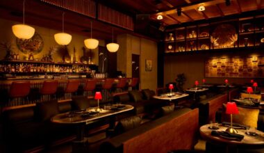 New cocktail lounge Rewind opens in Long Island City – QNS