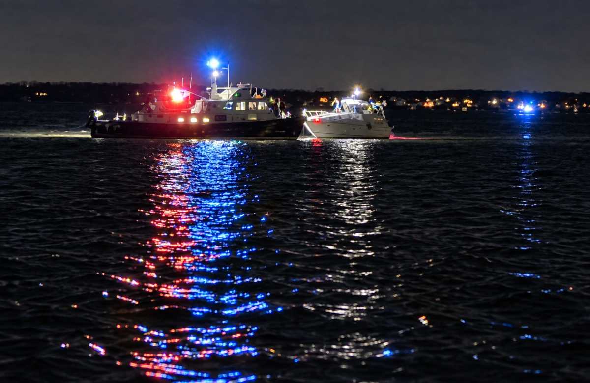 Eastchester Bay rescue renews residents concerns over late-night boat activity – Bronx Times