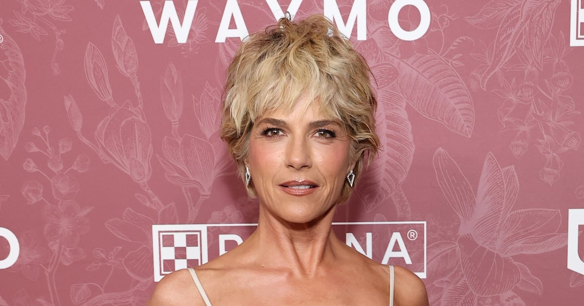 Actor Selma Blair arrested in New York after alleged assault on flight – The Irish Times